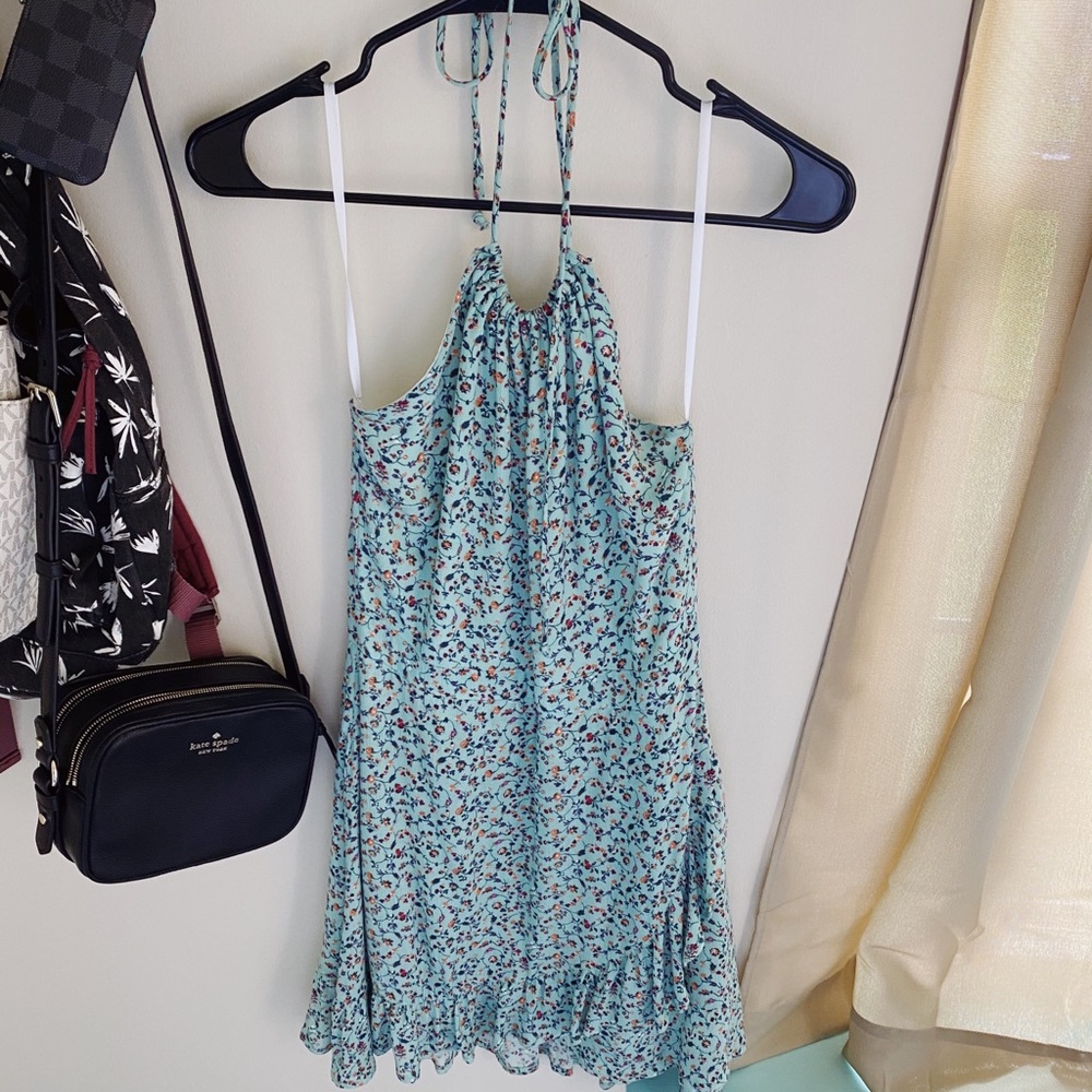 NWOT floral dress 🦋